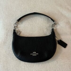 COACH :Mini Payton Hobo, black and silver